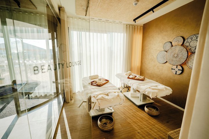 Spa 50 of 69