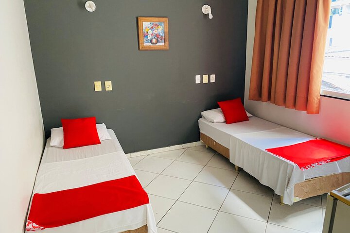 Room 2 of 16