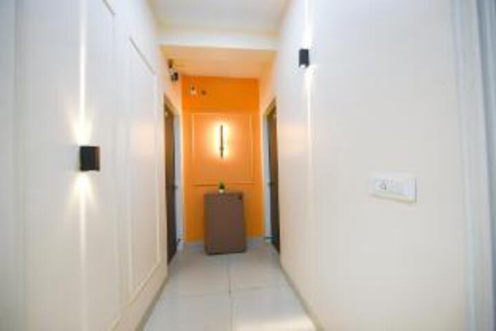 Hotel Interior 17 of 32