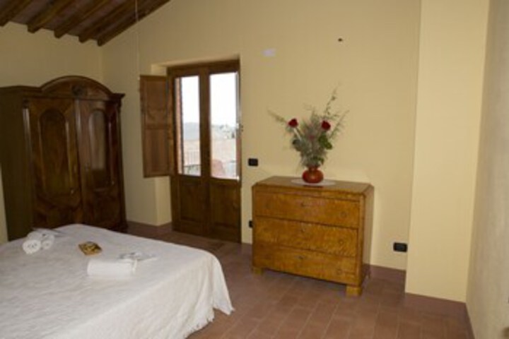 Room 28 of 48