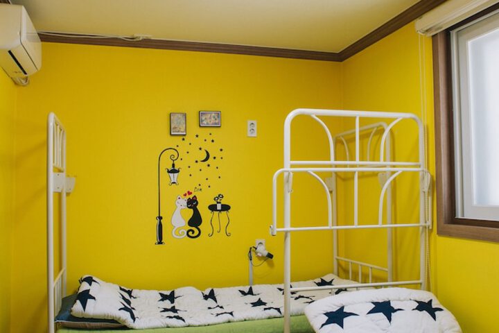 Room 10 of 95