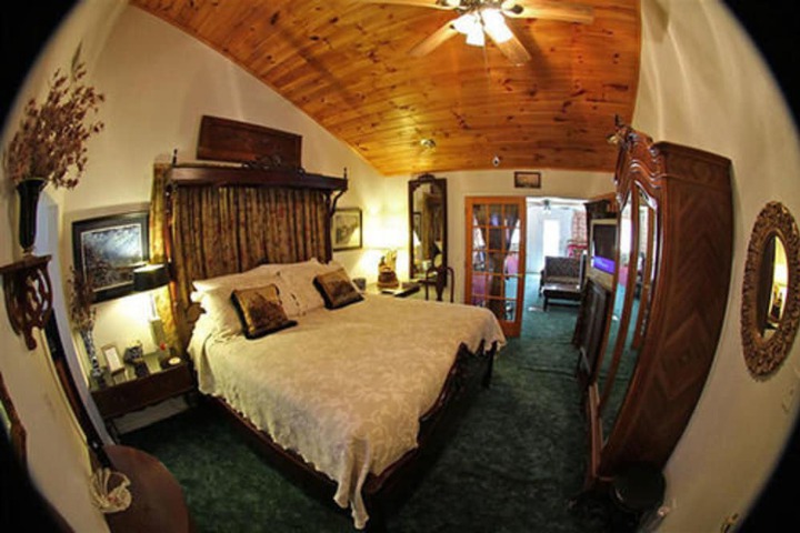 Room 20 of 101