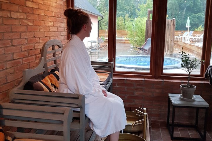 Spa 50 of 74
