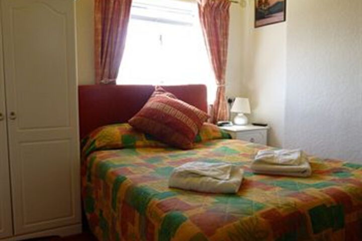 Room 14 of 17
