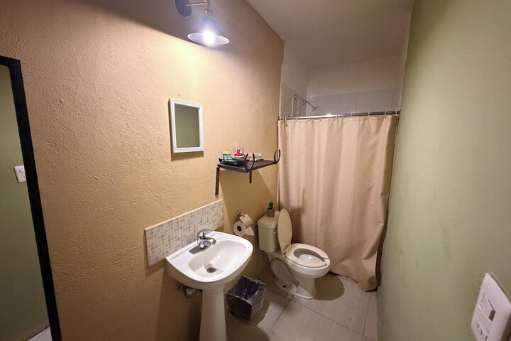 Room 69 of 99