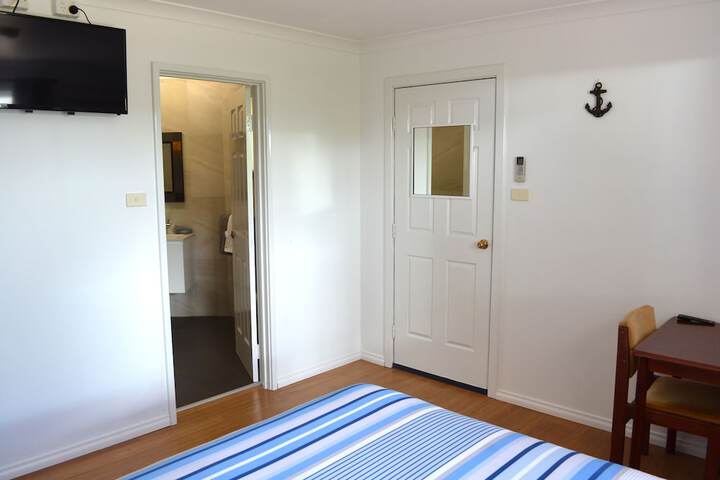 Room 21 of 65