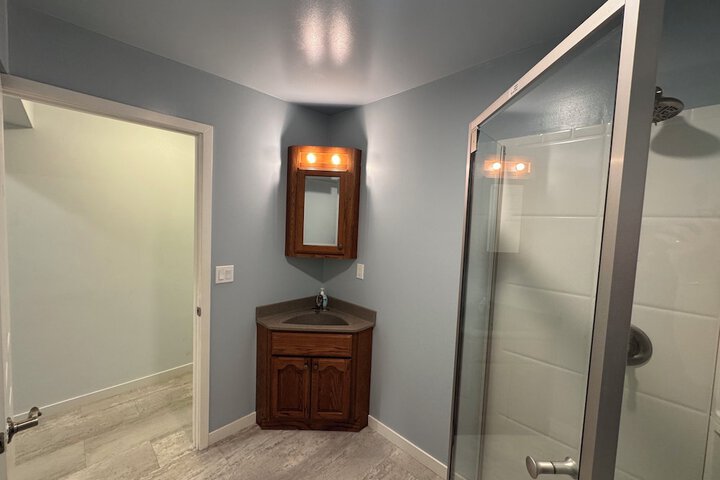 Room 50 of 115