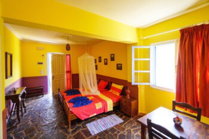 Room 79 of 120