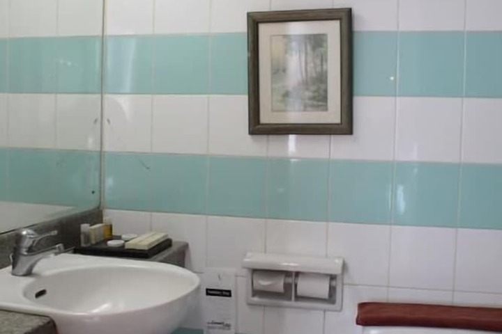 Clean Restrooms