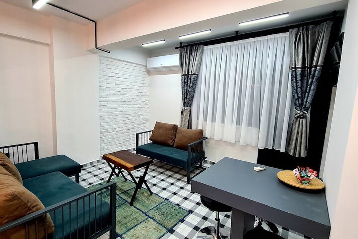 Room 46 of 186