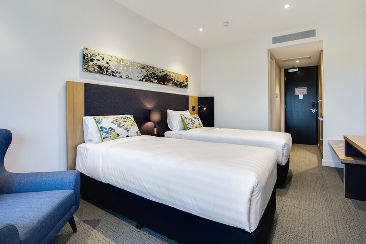 Room 10 of 51