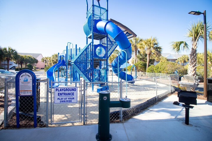 Children's play area - outdoor