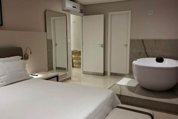 Room 35 of 87
