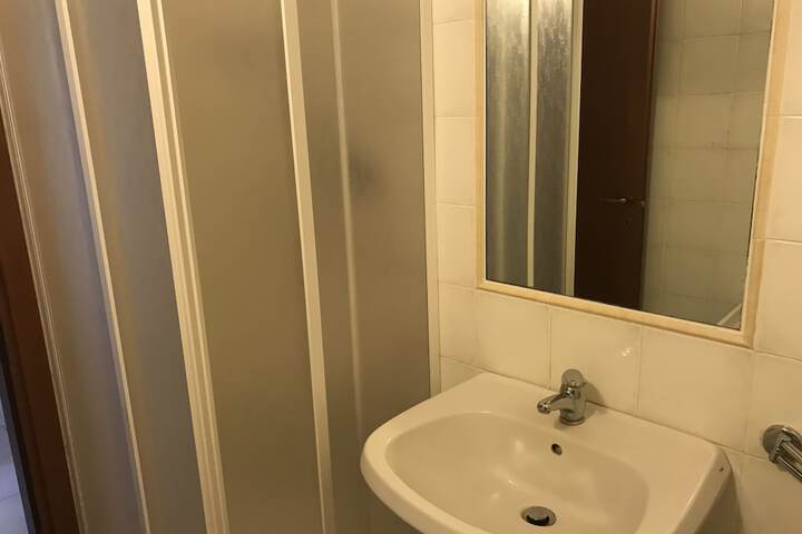 Room 39 of 54