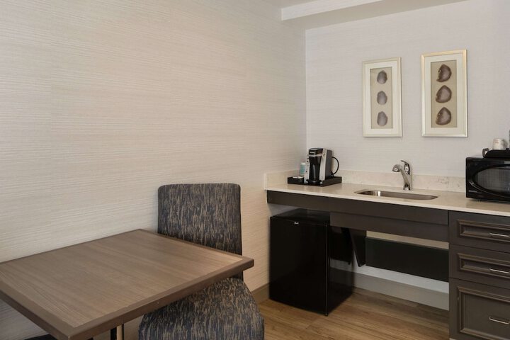Minibar