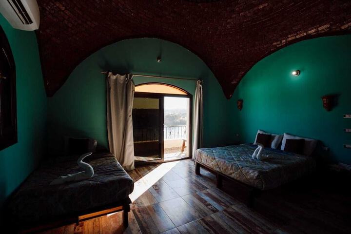 Room 6 of 56