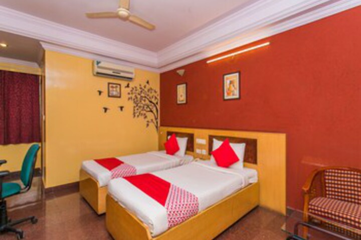 Room 20 of 32