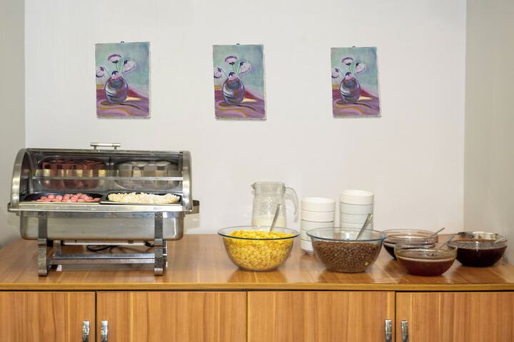 Dining 85 of 90