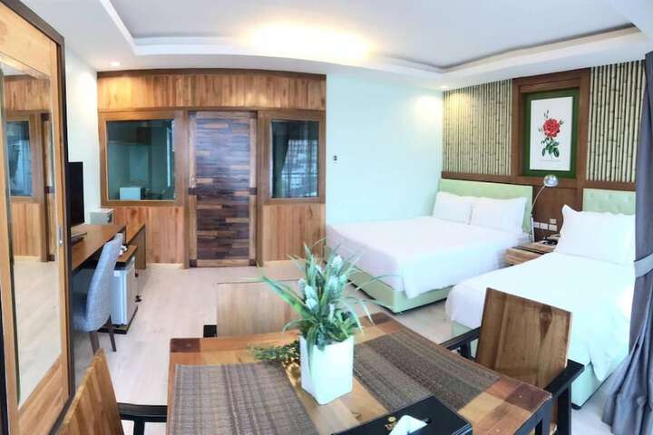 Room 16 of 59