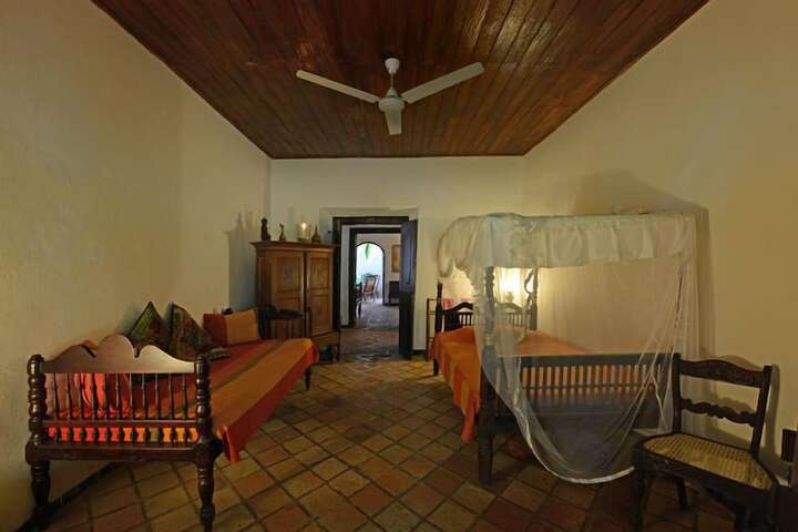 Room 7 of 39