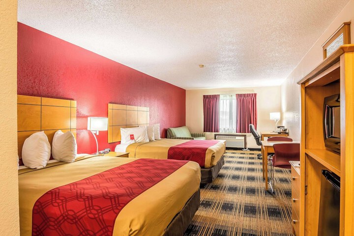 Room 19 of 31
