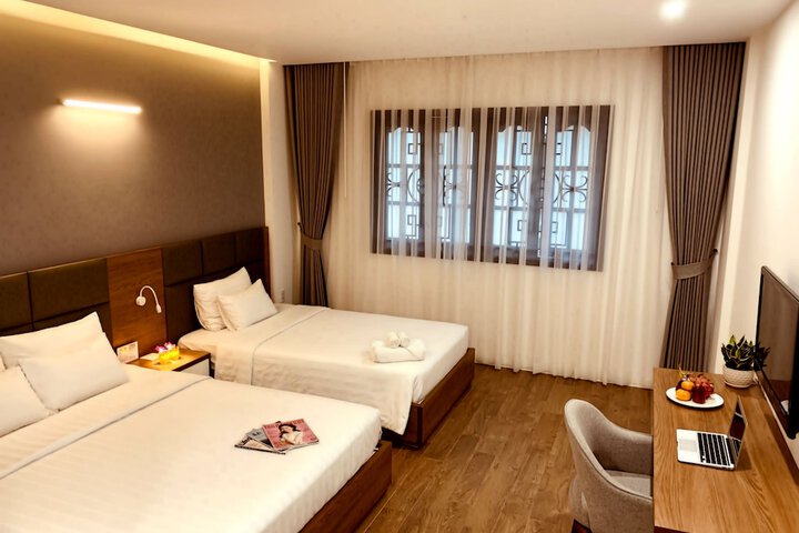 Room 5 of 45