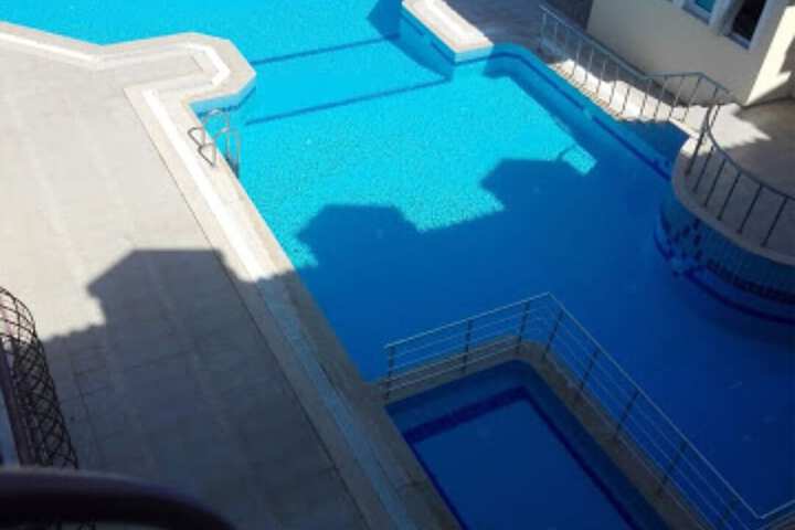 Pool 13 of 25