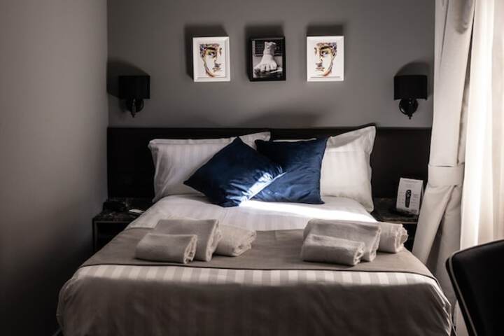 Room 86 of 209