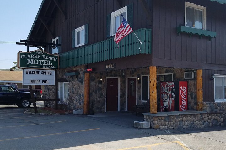 Photo of Clarks Beach Motel