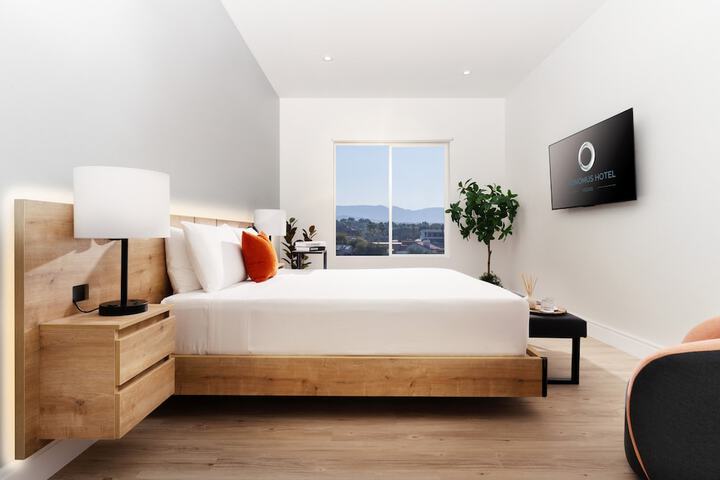Room 36 of 106