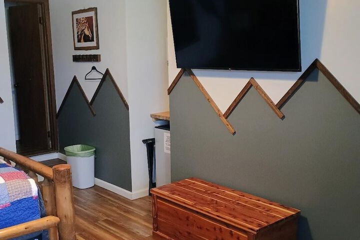 Room 16 of 61