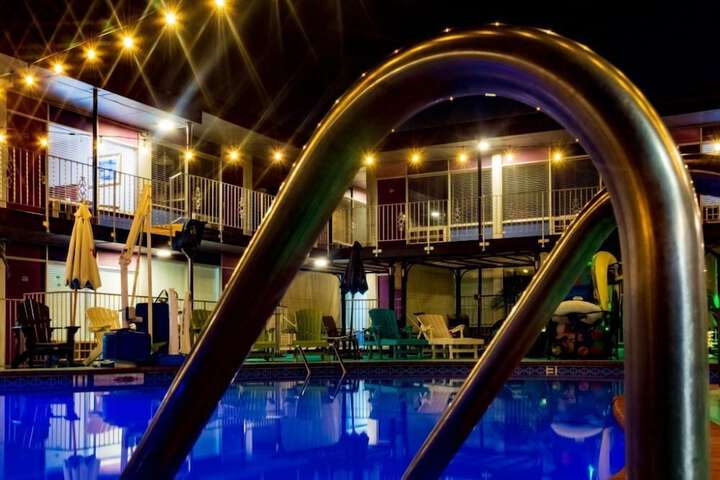 Pool 20 of 24