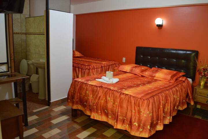 Room 9 of 26