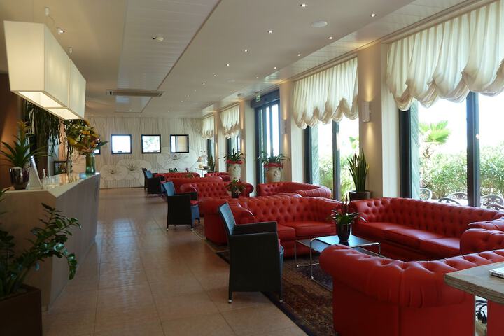 Hotel Interior 5 of 144