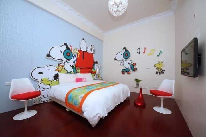 Room 16 of 48