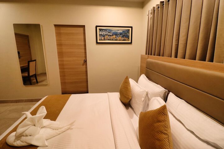 Room 13 of 39