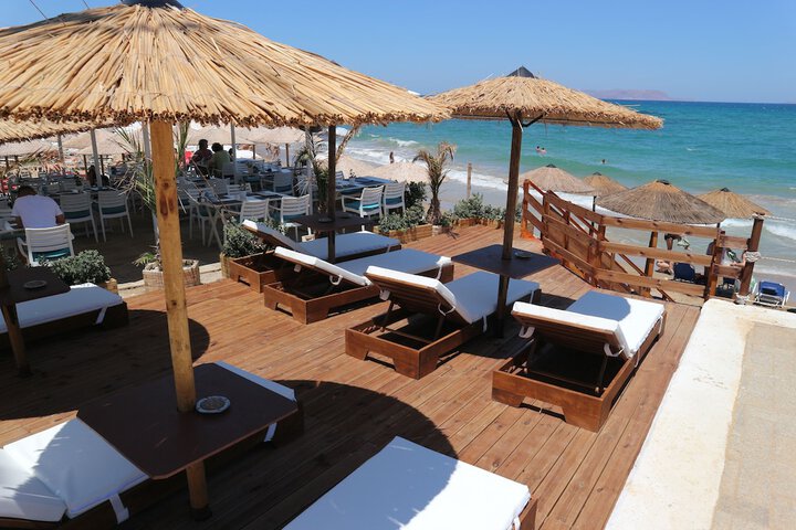 Sundeck 79 of 87