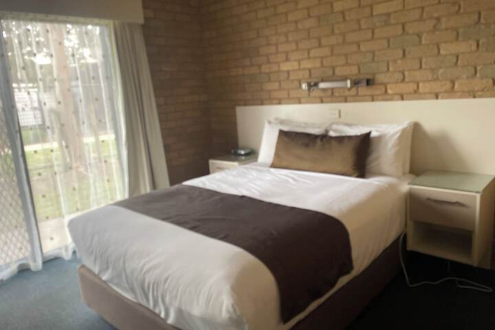 Room 3 of 26