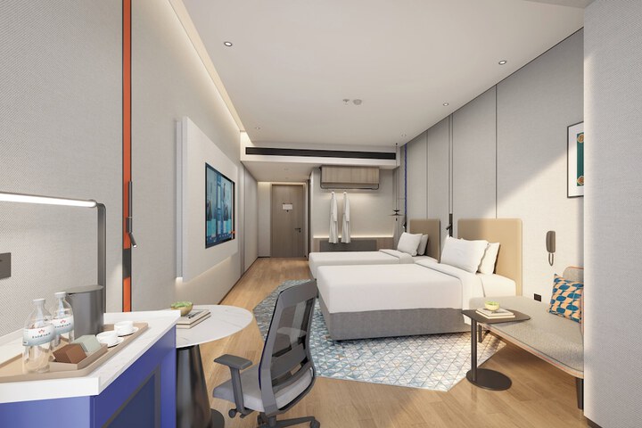 Room 5 of 77
