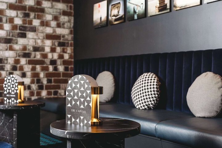 Lounge 71 of 78