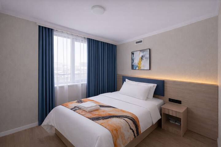 Room 14 of 33