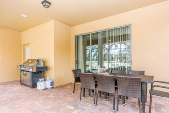 Terrace/Patio 2 of 69