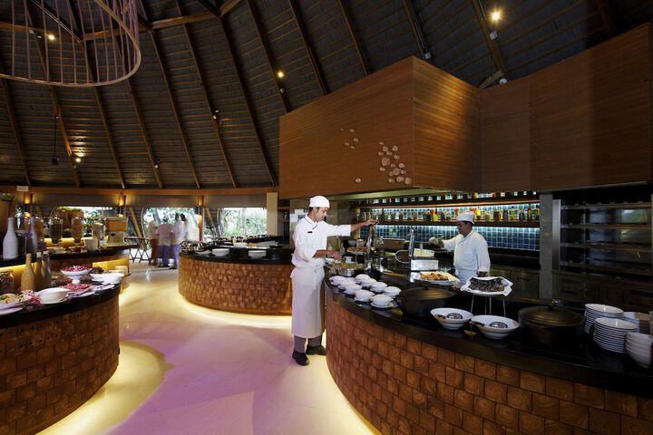 Dining 157 of 259