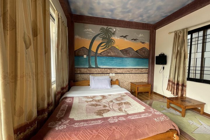 Room 16 of 49