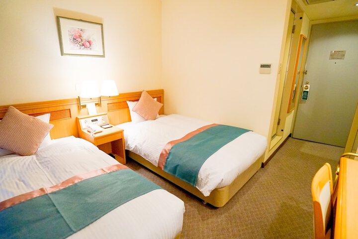Room 21 of 74
