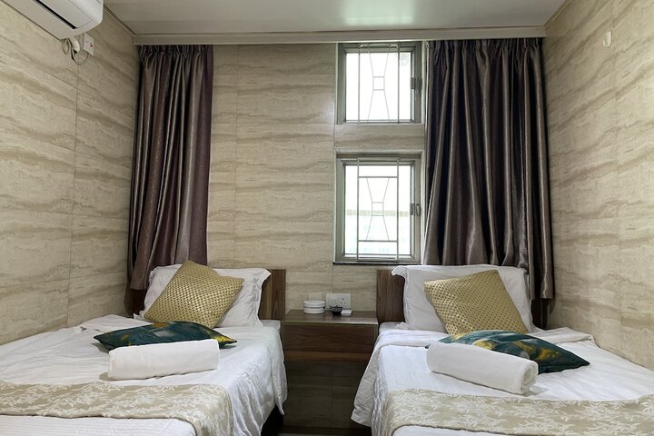 Room 124 of 195