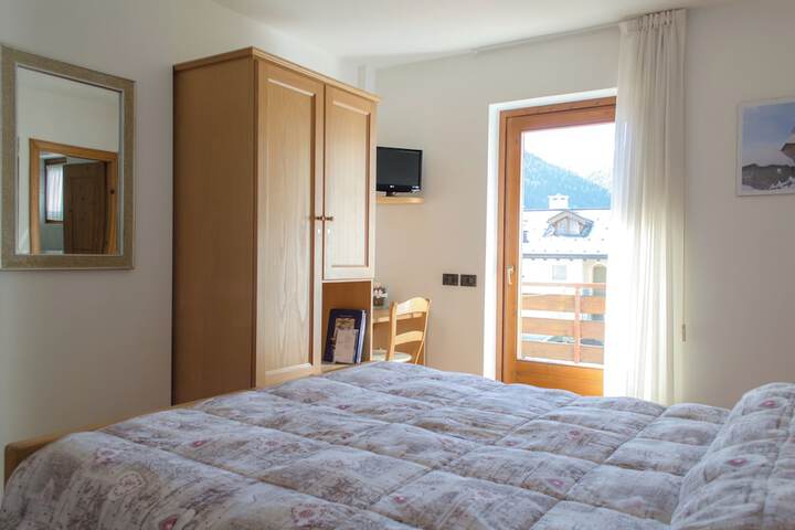 Room 29 of 65