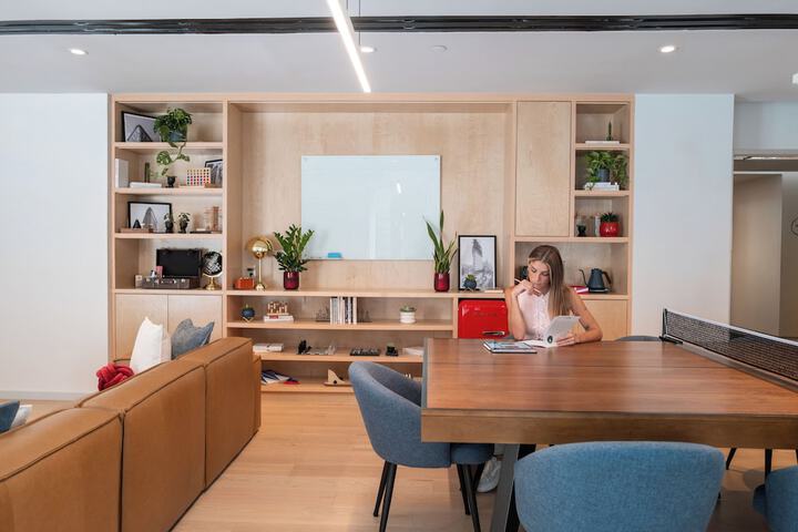 Meeting facility