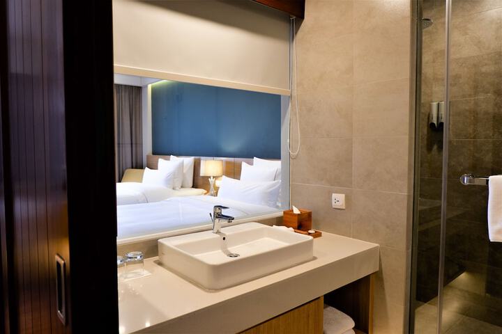 Room 35 of 111