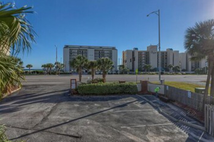 Property Grounds 17 of 31